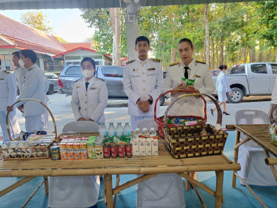 เข้าร่วมพิธีเจริญพระพุทธมนต์ และทำบุญตักบาตรถวายพระราชกุศ ... พารามิเตอร์รูปภาพ 1