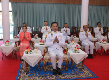 เข้าร่วมพิธีเจริญพระพุทธมนต์ และทำบุญตักบาตรถวายพระราชกุศ ... พารามิเตอร์รูปภาพ 1