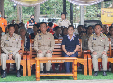 เข้าร่วมโครงการ “หน่วยบำบัดทุกข์ บำรุงสุข” ณ วัดเนินสะอาด พารามิเตอร์รูปภาพ 9