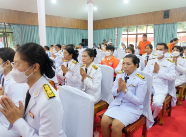 เข้าร่วมพิธีเจริญพระพุทธมนต์และทำบุญตักบาตรเพื่อถวายเป็นพระกุศลแด่ สมเด็จพระเจ้าน้องนางเธอ เจ้าฟ้าจุฬาภรณวลัยลักษณ์ อัครราชกุมารี ... พารามิเตอร์รูปภาพ 11