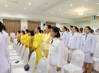 เข้าร่วมพิธีสวดพระพุทธมนต์และพิธีทำบุญตักบาตรถวายพระราชกุศล ... พารามิเตอร์รูปภาพ 37