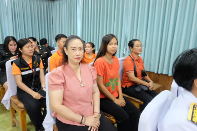 เข้าร่วมพิธีเจริญพระพุทธมนต์และทำบุญตักบาตรเพื่อถวายเป็นพระราชกุศลแด่ สมเด็จพระเจ้าลูกเธอ เจ้าฟ้าพัชรกิติยาภา ... พารามิเตอร์รูปภาพ 1