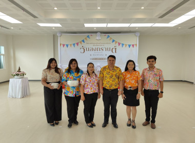 ร่วมกิจกรรมสืบสานประเพณี “รดน้ำและขอรับพร นายชานน วาสิกศิริ ... พารามิเตอร์รูปภาพ 2