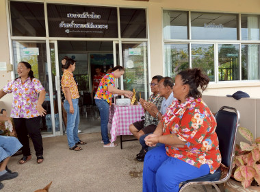 ร่วมไหว้สิ่งศักดิ์สิทธิ์ประจำศูนย์ฯ4 ทำบุญ สรงน้ำพระ ... พารามิเตอร์รูปภาพ 36