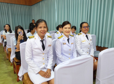 เข้าร่วมพิธีเจริญพระพุทธมนต์ และพิธีตักบาตรพระสงฆ์ ... พารามิเตอร์รูปภาพ 3
