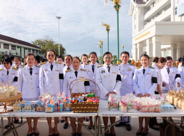 เข้าร่วมพิธีเจริญพระพุทธมนต์ ... พารามิเตอร์รูปภาพ 19