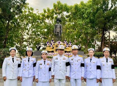 เข้าร่วมพิธีวางพวงมาลาถวายราชสักการะพระบาทสมเด็จพระมงกุฎเกล้าเจ้าอยู่หัวเนื่องในโอกาสวันสวรรคตครบ 100 ปี ... พารามิเตอร์รูปภาพ 6