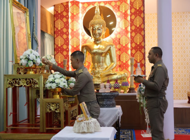 เข้าร่วมพิธีอัญเชิญไฟพระฤกษ์และน้ำพระพุทธมนต์ประทาน พารามิเตอร์รูปภาพ 6