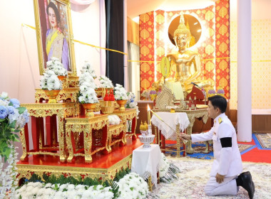 เข้าร่วมกิจกรรมเพื่อถวายเป็นพระราชกุศลแด่สมเด็จพระนางเจ้าสิริกิติ์ พระบรมราชินีนาถ พระบรมราชชนนีพันปีหลวง พิธีบำเพ็ญกุศล ในวาระครบ 100 วัน (สตมวาร) ... พารามิเตอร์รูปภาพ 1