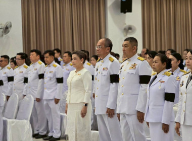 เข้าร่วมงานรัฐพิธี ... พารามิเตอร์รูปภาพ 16