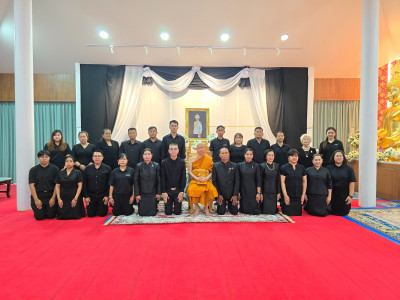 เข้าร่วมพิธีบำเพ็ญกุศลสวดพระอภิธรรมถวายพระศพ ... พารามิเตอร์รูปภาพ 1
