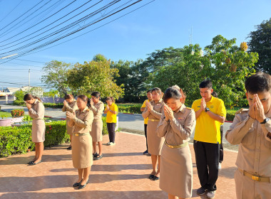 ร่วมกิจกรรมเคารพธงชาติและสวดมนต์ตอนเช้า พารามิเตอร์รูปภาพ 15