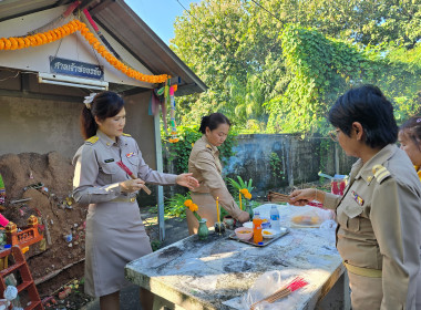 ร่วมกิจกรรมเคารพธงชาติและสวดมนต์ตอนเช้า พารามิเตอร์รูปภาพ 19